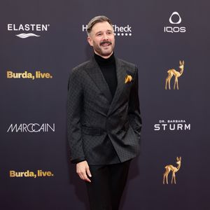 Jochen Schropp nimmt per Medium Kontakt zu seinem Vater auf
