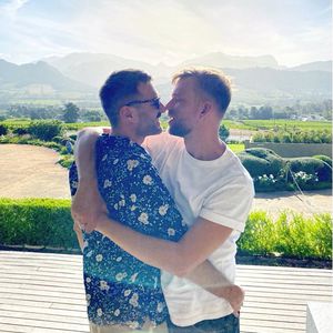 Fans außer sich: Jochen Schropp zeigt offiziell Verlobten!