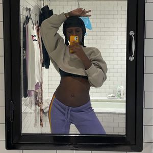 Zehn Monate nach Geburt: Jodie Turner-Smith zeigt ihren Body