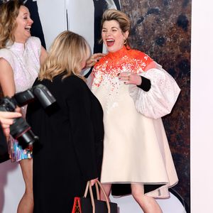 Auf Red Carpet enthüllt: Jodie Whittaker wird wieder Mama!