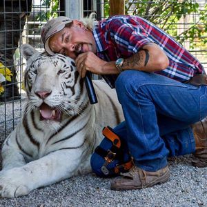 "Tiger King"-Star Joe Exotic wurde aus Einzelhaft entlassen