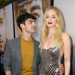 Nicks Hochzeit: Joe Jonas & Sophie in traditionellen Looks!