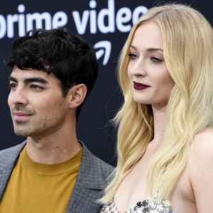 Sophie Turner für Emmy nominiert: Mann Joe platzt vor Stolz!
