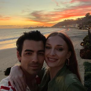 Selten: Joe Jonas teilt gemeinsames Selfie mit Sophie Turner