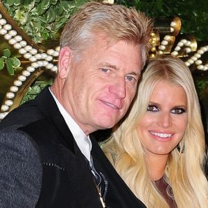 Liebesrevival? Joe Simpson schürt Gerüchte um Jessica & Eric