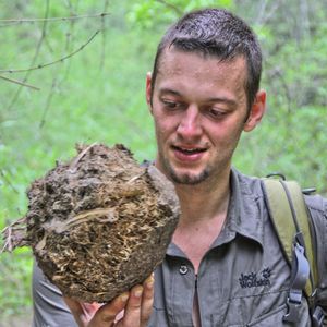 Joe Vogel veröffentlicht Survival-Guide zu "7 vs. Wild"