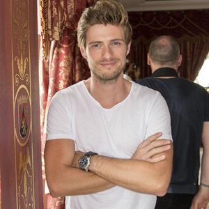 GZSZ-Star Jörn Schlönvoigt: Endlich keine Fanpost mehr!