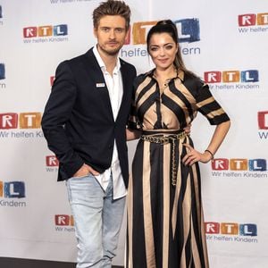 GZSZ-Stars gratulieren Anne & Jörn zum 15-jährigen Jubiläum