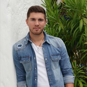 Neue Aufgabe: Joey Heindle ist jetzt Mitglied der Feuerwehr