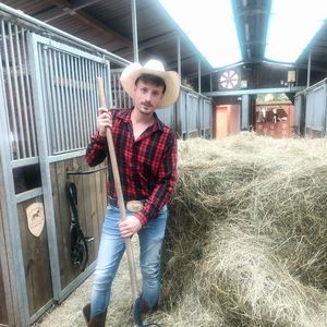 Wen nimmt "Bauer sucht Frau International"-Jo mit auf Hof?