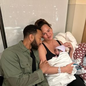 Chrissy Teigen und John Legend begrüßen Baby Nummer vier