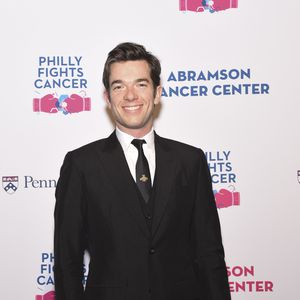 Wegen Baby: John Mulaney will Scheidung beschleunigen