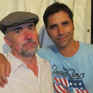 John Stamos trauert um seinen Kindheitsfreund Mike Owen