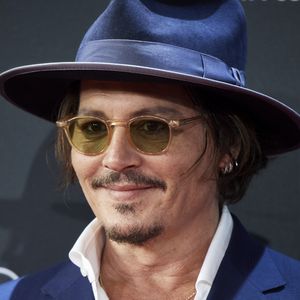 Johnny Depp malt verstorbene Stars und kassiert Millionen