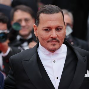 Johnny Depp feiert emotionales Red-Carpet-Comeback in Cannes
