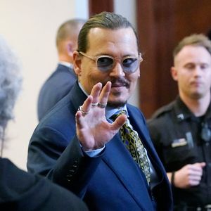 Orthopäde: Johnny Depps Fingerverletzung nicht von Flasche