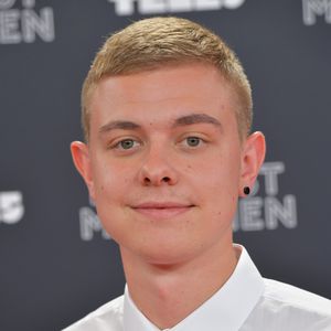 Krasser Druck auf YouTube-Jonas: Fans wollen sich umbringen