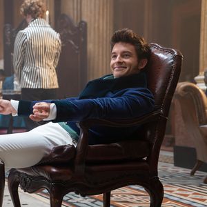 Staffel zwei in Arbeit: Erste Fotos vom "Bridgerton"-Set!