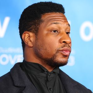 Erste Bilder nach Schuldspruch: Wie geht es Jonathan Majors?