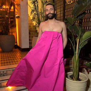 "Queer Eye"-Jon trauert: Katze stirbt nach Sturz aus Fenster