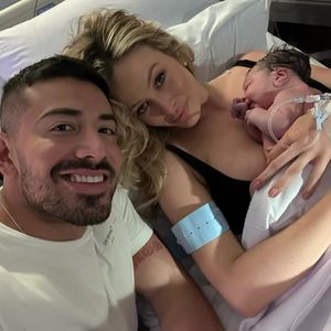 Simone Holtznagel und Ex Jono feiern Gias ersten Geburtstag
