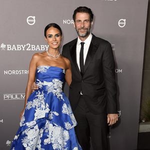 Jordana Brewster überlässt ihr Auto den Experten
