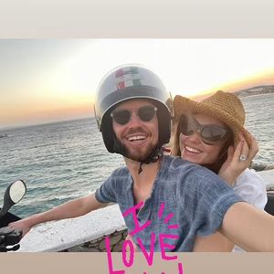 XXL-Klunker: Italien-Star Jorginho und Jude Laws Ex verlobt?