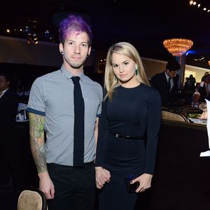 Nach Verlobung mit Josh Dun: Debby Ryan zeigt ihren Ring!