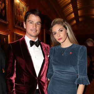 Josh Hartnett hat seiner Freundin Tamsin das Jawort gegeben