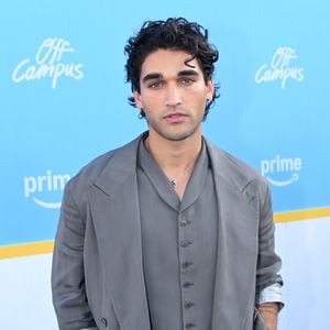 "Off Campus"-Star Josh Heuston spielt in neuem BookTok-Hit