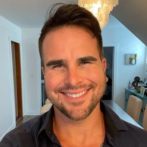 Falsche Todesnachricht: US-Bachelorette-Boy Josh Seiter lebt