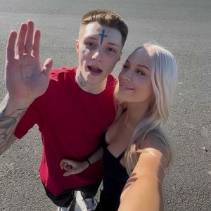 So begann Lorra und Joshs Liebesgeschichte im Gefängnis
