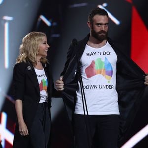 Schon wieder betrogen! Kylie Minogue hat kein Liebes-Glück