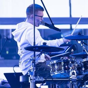 Schlagzeuger Joshua haut "The Voice Kids"-Coaches um
