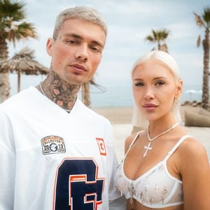 Mikro-Bikini: Temptation-Larissa überschreitet Josuas Grenze