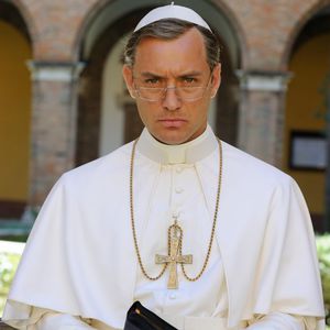Das sind die besten Filme und Serien über Päpste