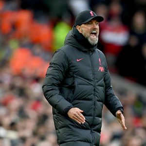 Spieler verletzt: Jürgen Klopp macht Flitzer wütende Ansage