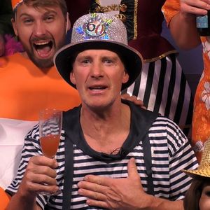 Cringe? Promi-BB-Jürgen singt zum 60. Geburtstag mit Bruder