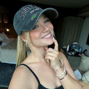 Julia Beautx teilt Urlaubsgrüße aus Thailand mit Followern