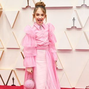 "Once Upon a Time"-Star mampft auf Oscar-Carpet ein Sandwich