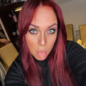 "Neues Ich": Julia Holz hat nach Trennung andere Haarfarbe