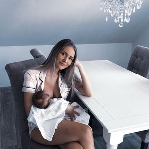 An ihrem Geburtstag: Julia Prokopy teilt Stillfoto mit Baby