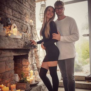 Nico Schwanz und Julia freuen sich auf erstes Xmas zusammen