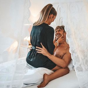Plötzlich schwanger: So bemerkten es Julia und Nico Schwanz