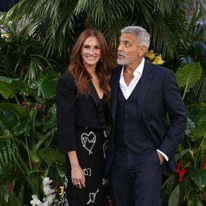 So lernten Julia Roberts und George Clooney sich kennen!