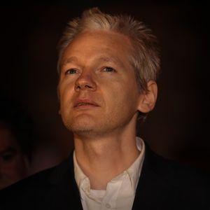 Nach Hochzeit: Julian Assange wird in die USA ausgeliefert