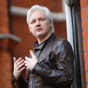 WikiLeaks-Gründer Julian Assange bei einer Medienansprache