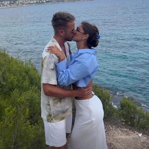 Krise passé: Julian Claßen und seine Tanja knutschen wieder