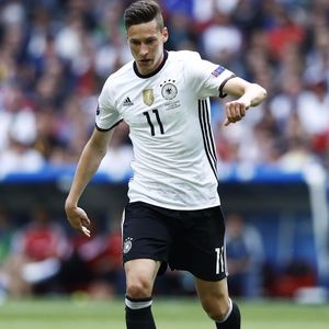 3:0! Kickt Julian Draxler Mario Götze aus der Stamm-Elf?