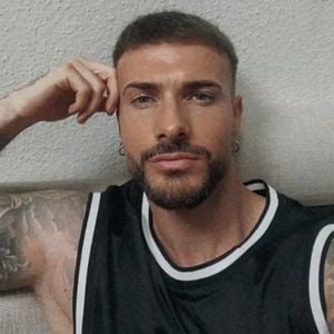 Julian Evangelos ließ sich in Türkei Haare transplantieren